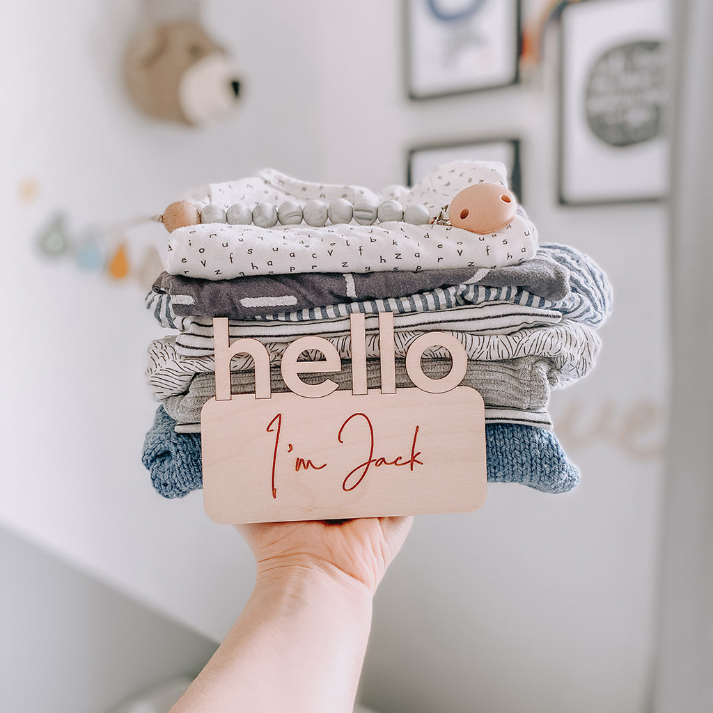 Hello I'm Announcement Plaque