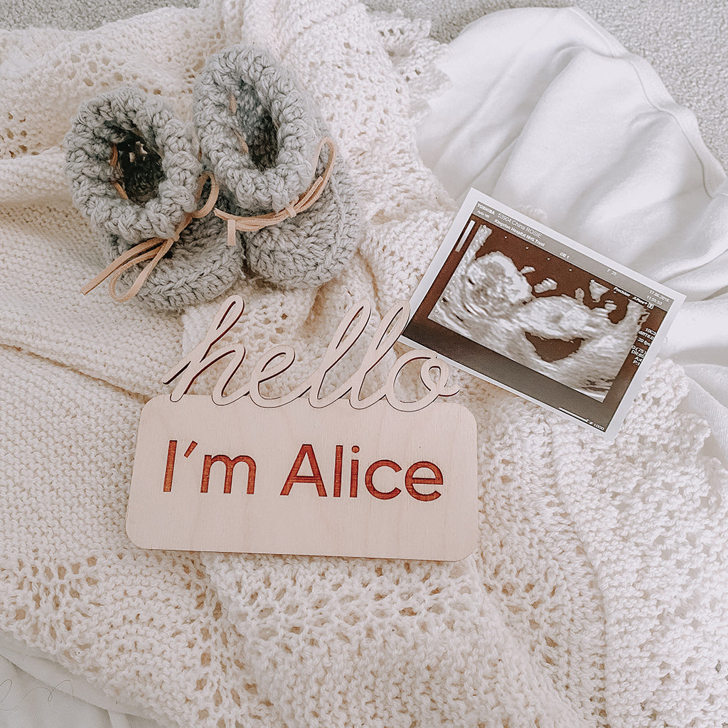 Hello I'm Announcement Plaque
