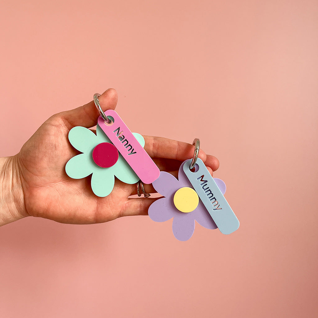 Mother's Day Flower Personalised Keyring