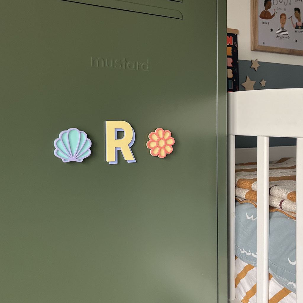 Outlined Magnetic Locker Decorations