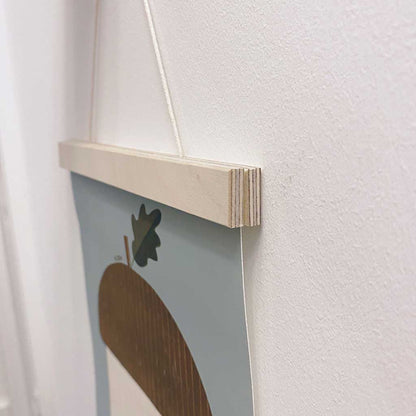 picture frame hanger wooden